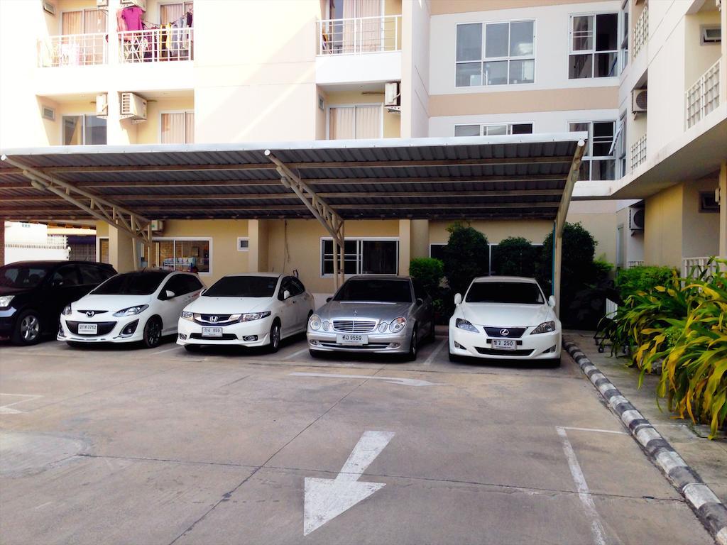 Baanbudsarin Apartment Sing Buri Bagian luar foto